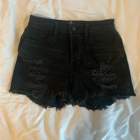 Hollister Shorts Hollister Curvy Highrise Mom Short Black